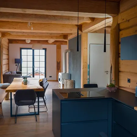 Wunderschoenes Blockhaus Direkt Am See Fuer 10 Pax Grobern Exterior photo