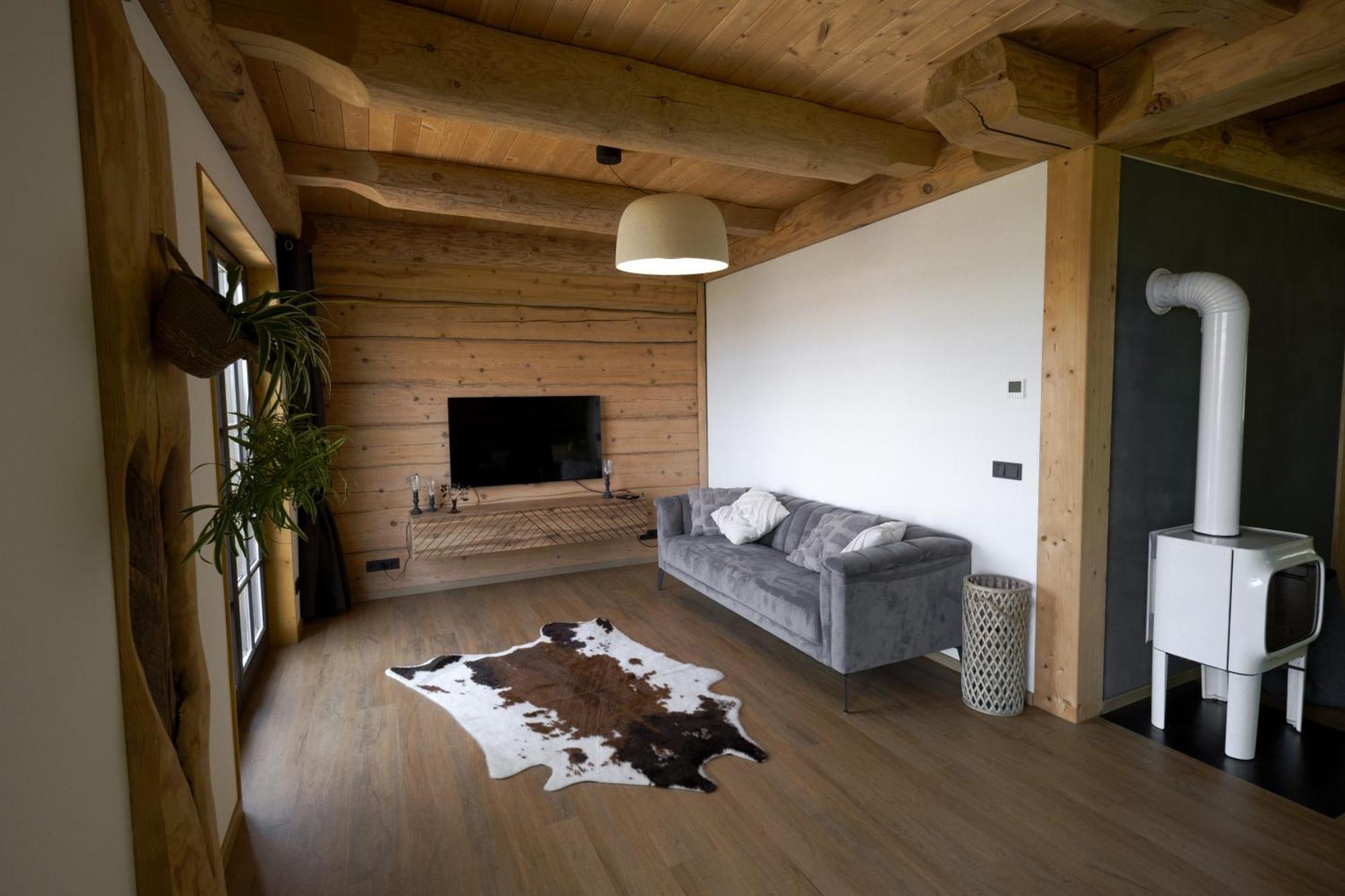 Hébergement de vacances Wunderschoenes Blockhaus Direkt Am Fuer 10 Pax *